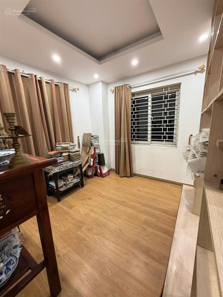 Bán căn hộ chung cư ct5 văn khê, 4,3 tỷ, 82m2, 2pn, 2wc, hàng hiếm tại hà đông