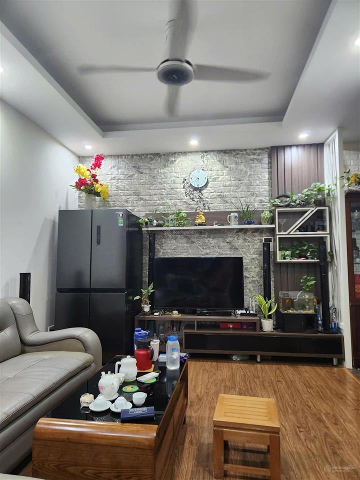 Cho thuê cc the pride, 10 triệu vnd, 72m2, 2pn, 2wc, đông nam, hà đông