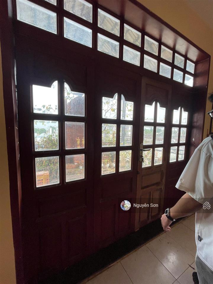 Bán nhà lớn 300m2 sàn  2 sân vườn 6 phòng ngủ  5wc đường 4m, xuân thới đông 2, chỉ 7,2 tỷ