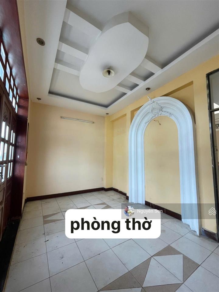 Bán nhà lớn 300m2 sàn  2 sân vườn 6 phòng ngủ  5wc đường 4m, xuân thới đông 2, chỉ 7,2 tỷ