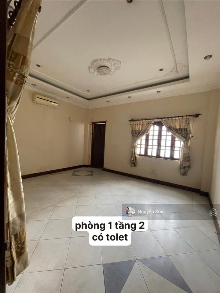 Bán nhà lớn 300m2 sàn  2 sân vườn 6 phòng ngủ  5wc đường 4m, xuân thới đông 2, chỉ 7,2 tỷ
