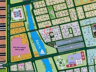 Đất nền da kiến á lô kb33 vị trí đẹp đường d3 thông đỗ xuân hợpliên phường, dt 5x27=135m² sổ đỏ.