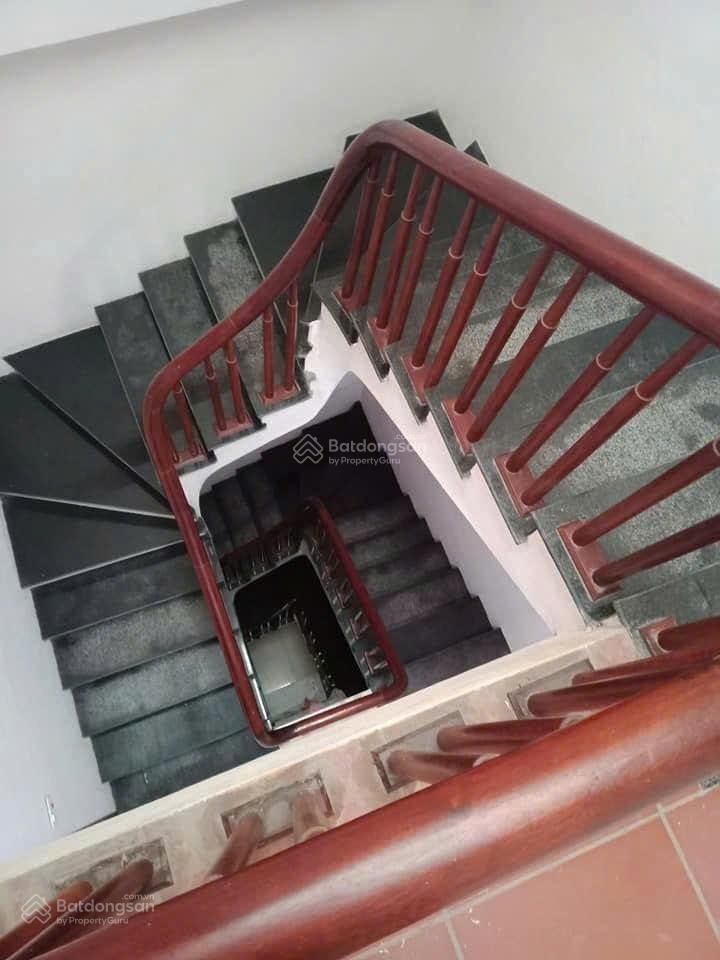 Chính chủ bán nhà riêng cực đẹp cạnh đại học mỏ địa chất, dt 43m2, 4 tầng, ô tô đỗ cửa