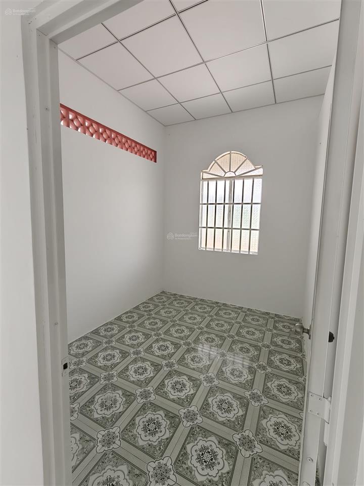 Nhà kinh doanh đường nhựa trước kcn hiệp thạnh