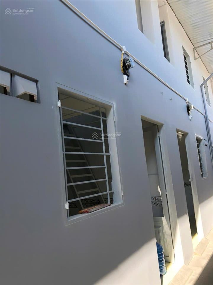 Phòng trọ giá rẻ  dtsd 25m2  hẻm 1321 htp