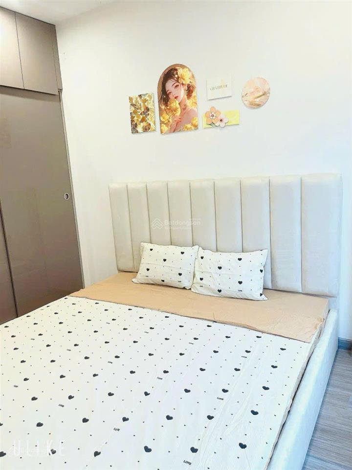 S2.06 tầng 15 diện tích 43m cạnh nhà xe nổi, trước mua 3 tỷ 3 giờ bán 2 tỷ 3 chấp nhận cắt lỗ sâu