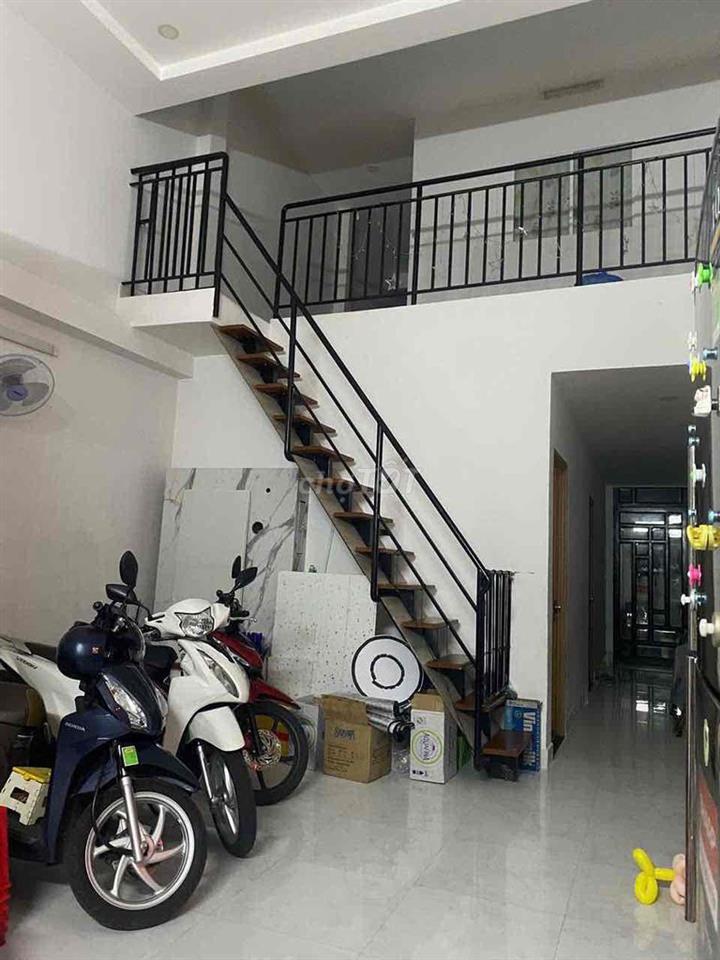 Cho thuê nhà nguyên căn 5*20m 12triệu/tháng