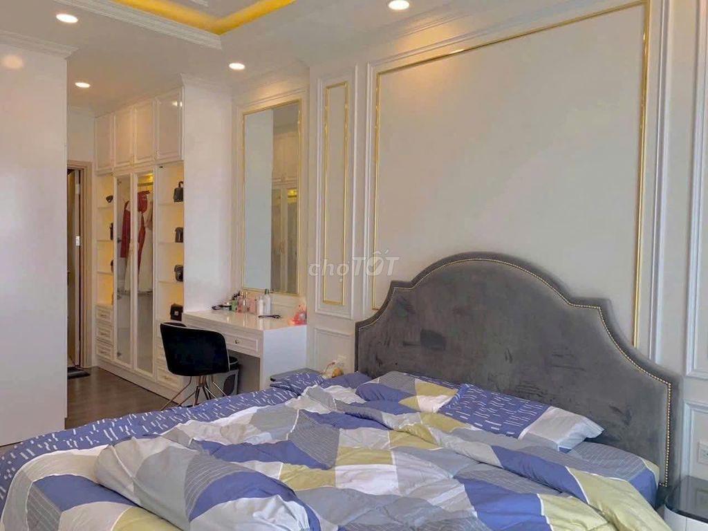 Cho thuê C.c Terra Royal, Quận 3 - Nội thất cao cấp, 3PN giá thuê 25tr