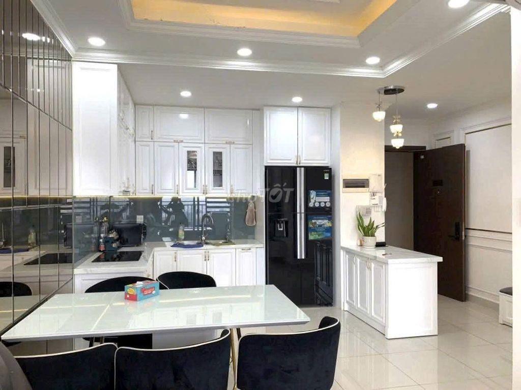 Cho thuê C.c Terra Royal, Quận 3 - Nội thất cao cấp, 3PN giá thuê 25tr