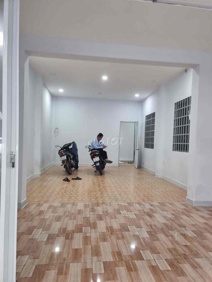 Cho thuê mặt bằng kinh doanh/văn phòng/kho/nhà