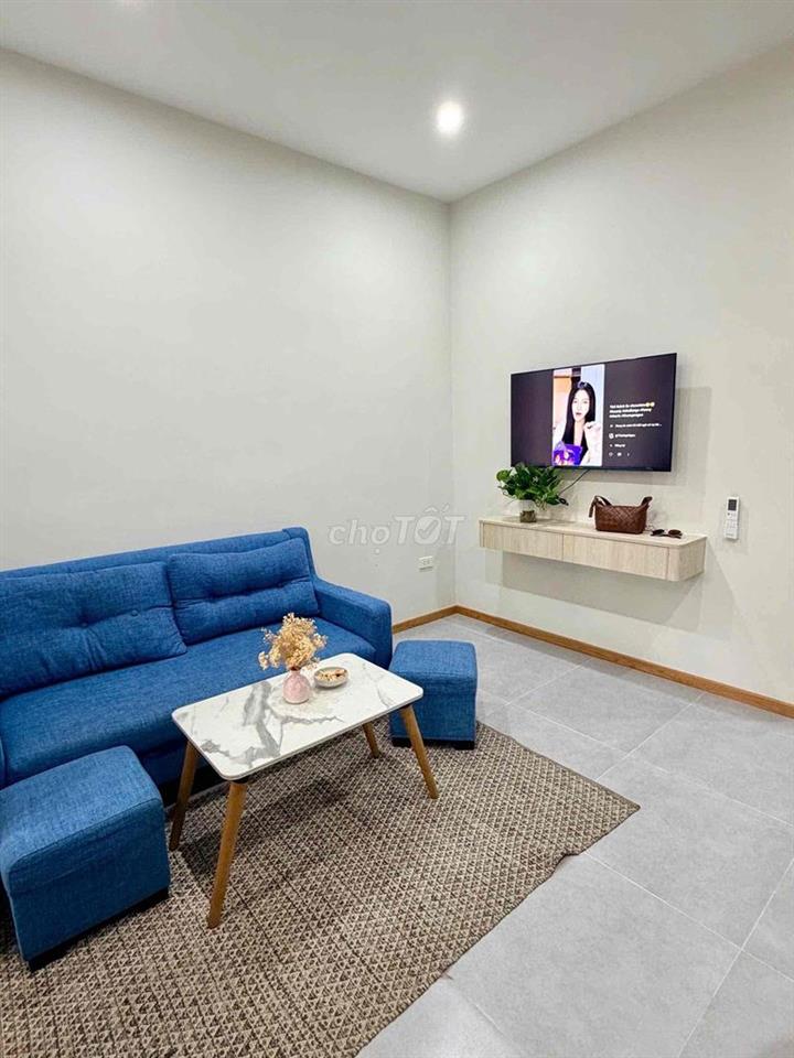 12mil/month: BRAND NEW 2-BEDROOM APARTMENT –