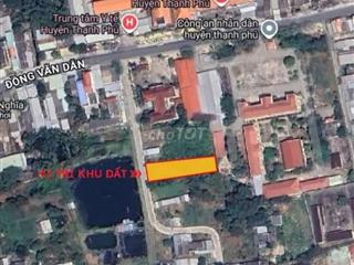 bán 840m2 đất đường bên hông Tòa án Thạnh Phú