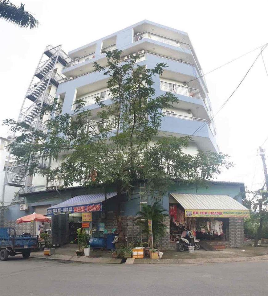 phòng trọ ban công có máy lạnh + thang máy
