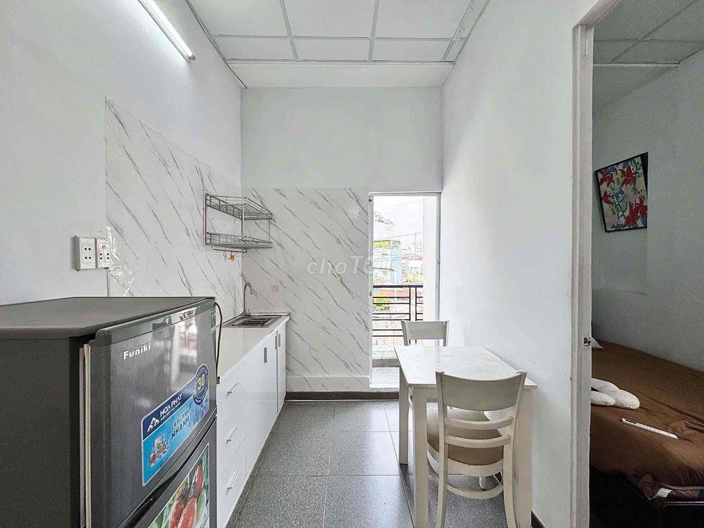 1PN tách bếp, ban công cách HVHK CS1 200m