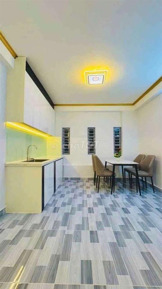 LẠC LONG QUÂN MẶT TIỀN NHÁNH - 5 TẦNG NHÀ MỚI 4.98TY, KO QUY HOẠCH.