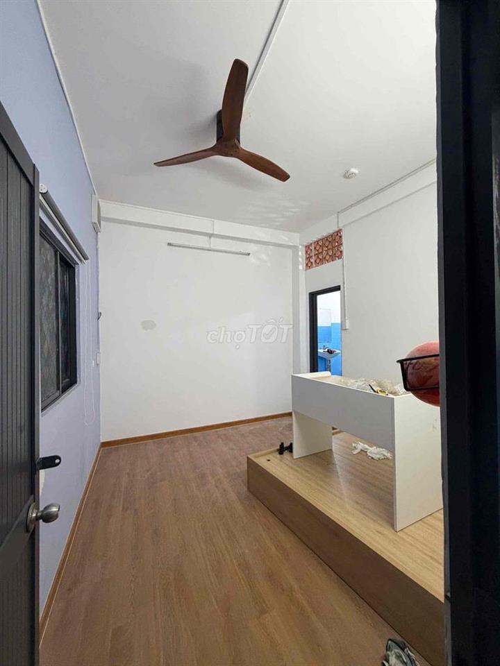 phòng mới siêu đẹp gần đầm sen