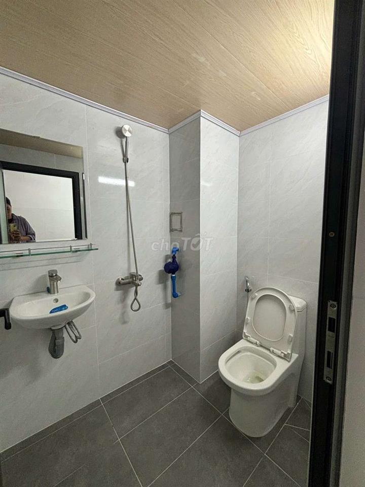 CHDV đường Vườn Lài, full nội thất. Chỉ cần xách vali vào ở