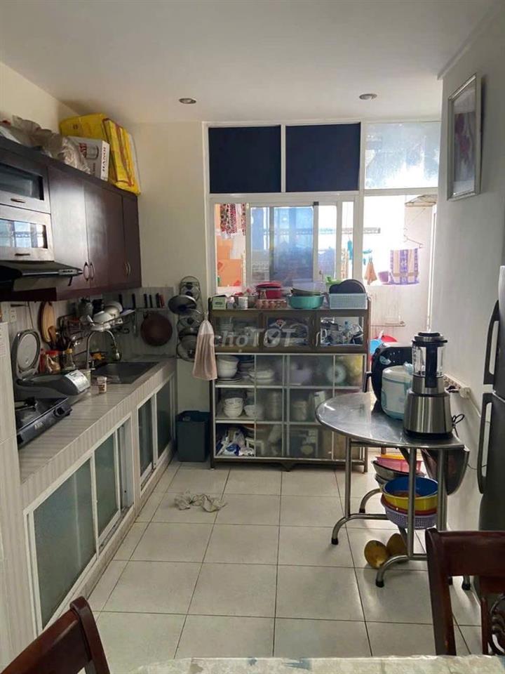 Chung cư 72 Trương Quyền, Q3: 2p ngủ, có NT, 65m2, 8tr/th