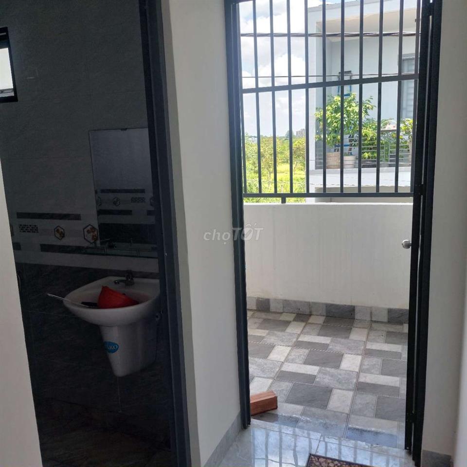 CHO THUÊ NHÀ MỚI XÂY GIÁ RẺ