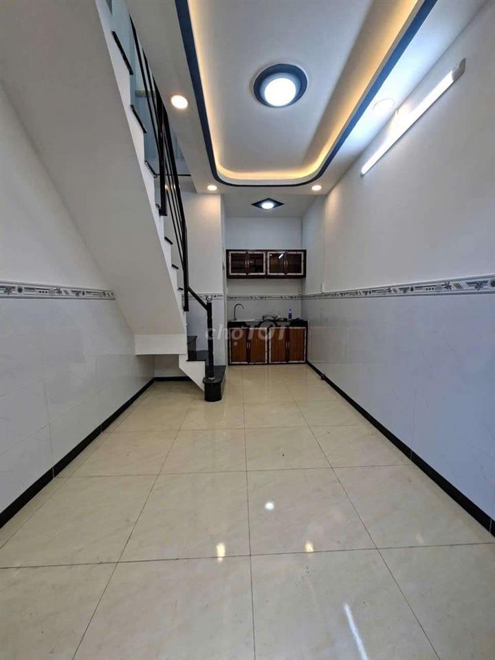 Nhà hẽm ba gác đường số 4