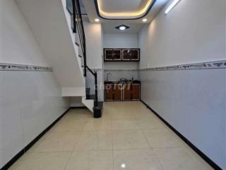 Nhà hẽm ba gác đường số 4