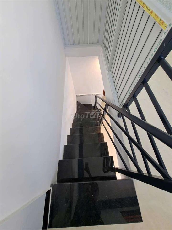 Nhà hẽm ba gác đường số 4