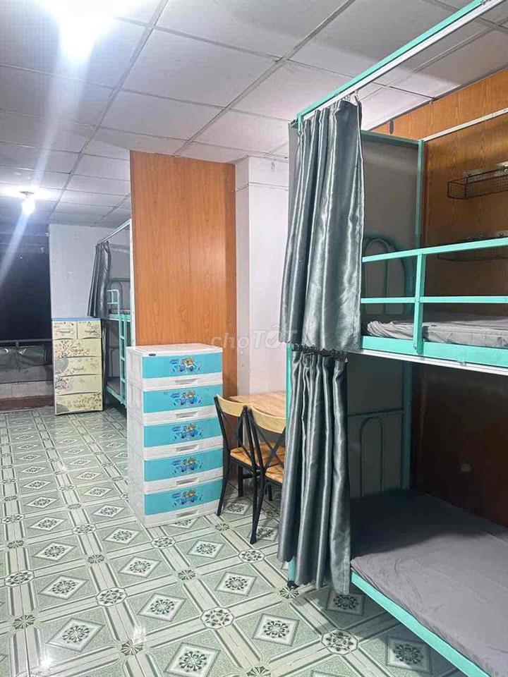 CHO NỮ THUÊ PHÒNG Ở GHÉP