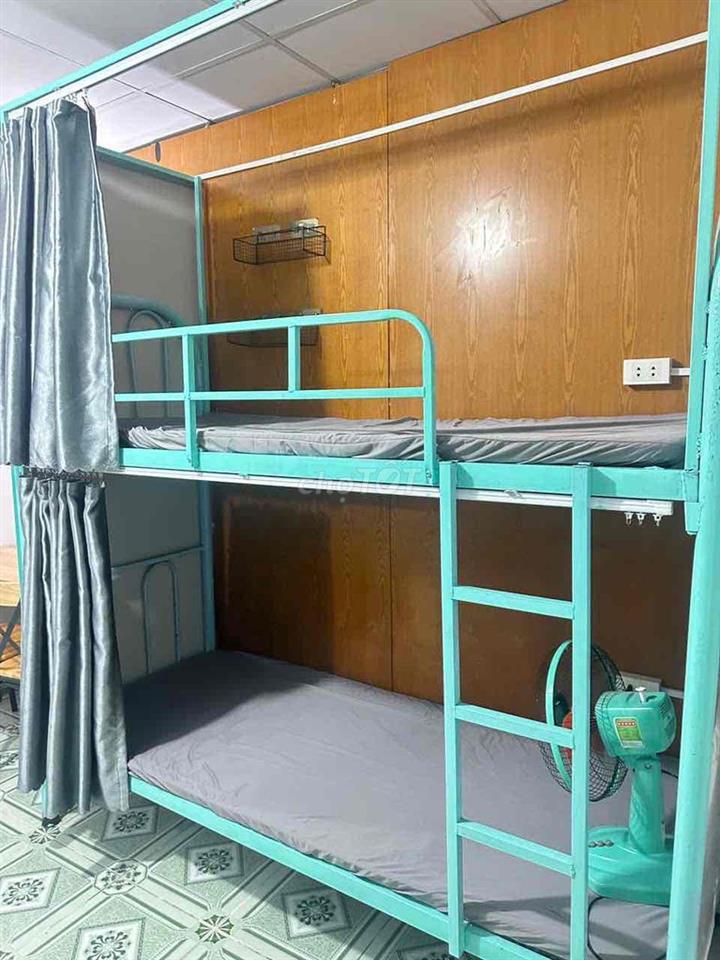 CHO NỮ THUÊ PHÒNG Ở GHÉP