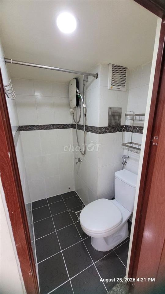 Phòng cho thuê đường CMT8, P. Hòa Hưng, thoáng mát, sạch sẽ và an ninh