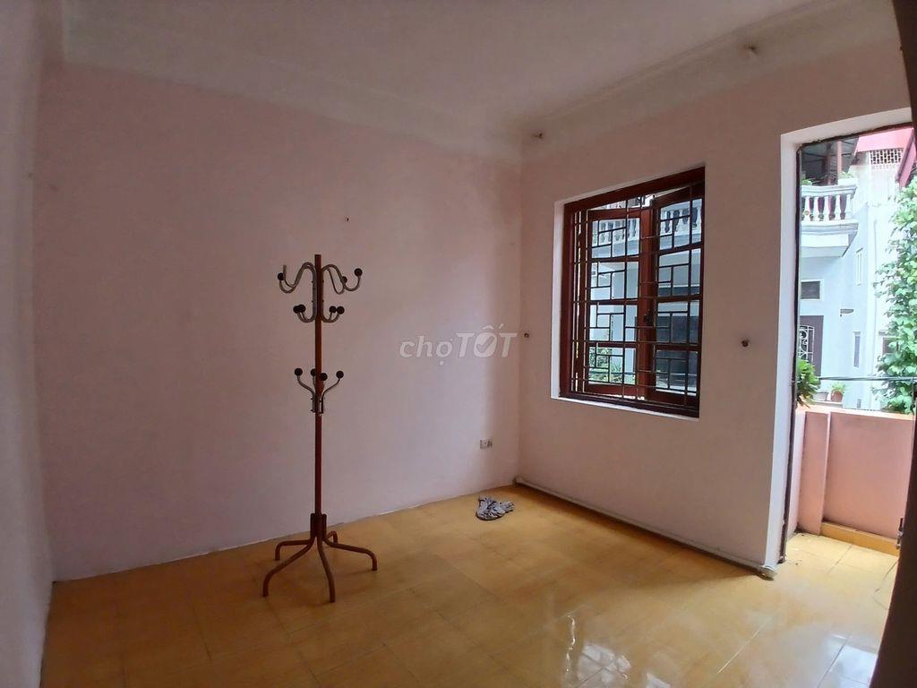 Cho Thuê Nhà Cính Chủ, Ngõ 1/62/41, Bùi Xương Trạch