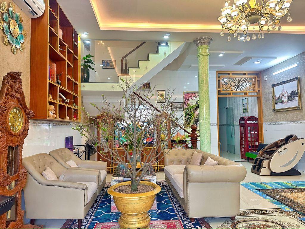 VILLA - FULL NỘI THẤT – ĐÓN CẦU CÁT LÁI 2029 (2km)