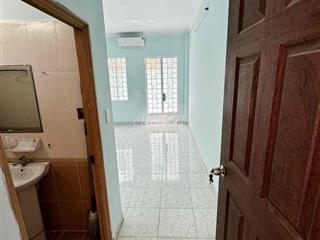 CHO NỮ THUÊ PHÒNG TRỌ BAN CÔNG GÒ VẤP