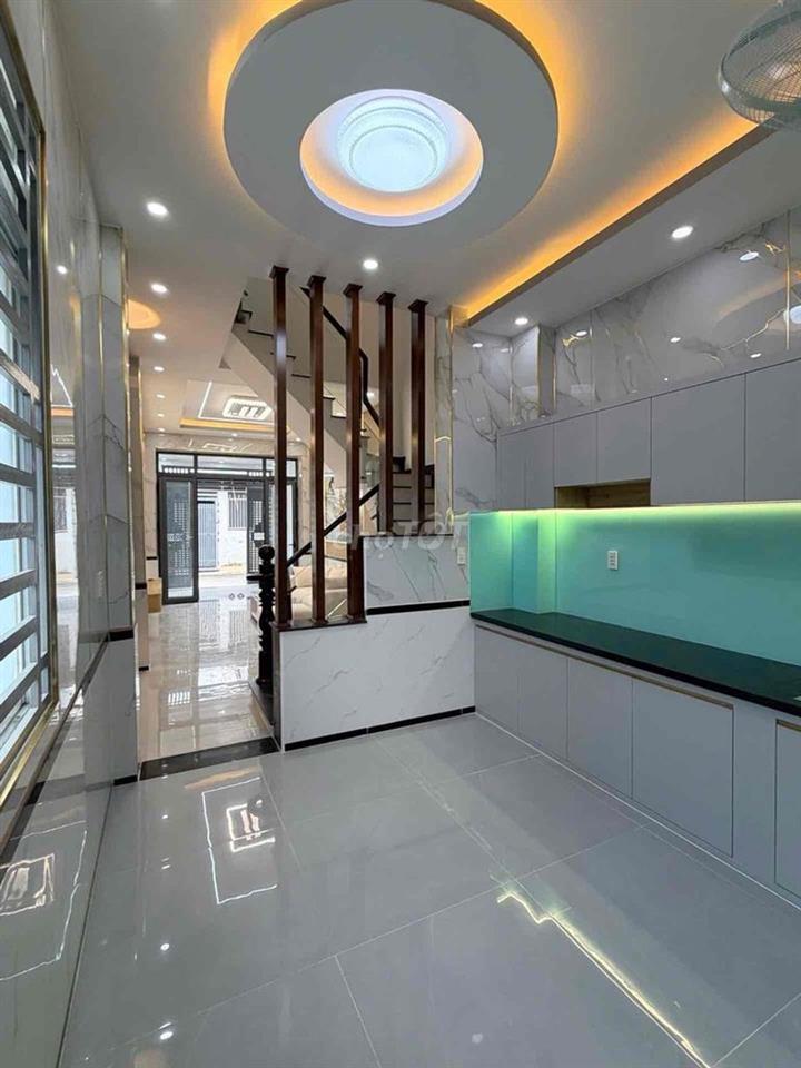 LÔ GÓC 2 MẶT THOÁNG - ĐƯỜNG LÂM THỊ HỐ -  -NGAY HIỆP THÀNH CITY -HXH