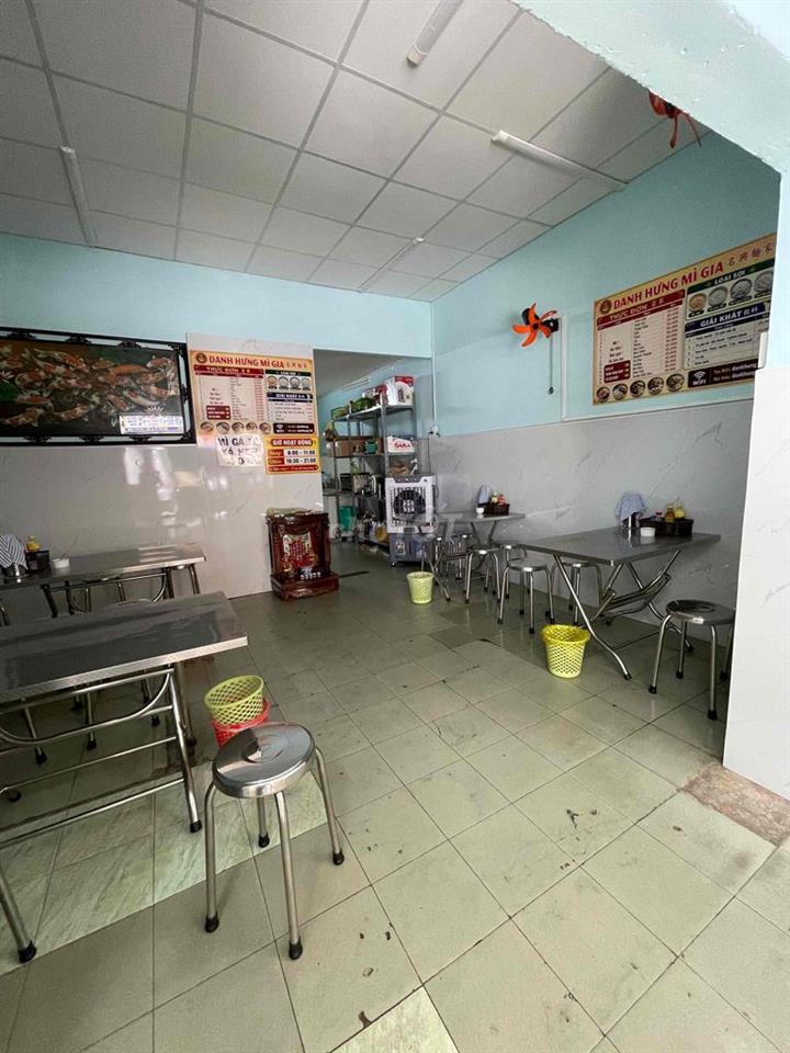share mặt bằng buổi chiều tối