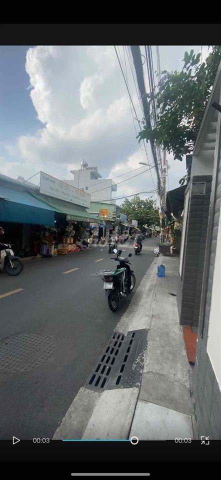 Nhà bán mặt tiền khu thủ đức