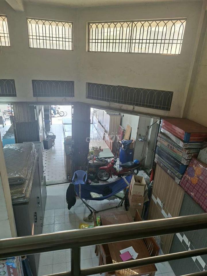 Cho Thuê 2 MT Đường Lê Văn Việt Quận 9