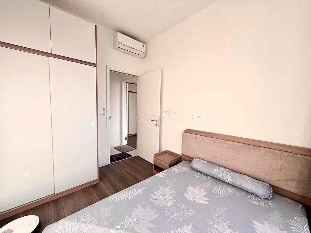 Cho thuê Victoria Village Quận 2 - Căn góc 2PN 2WC -  69m2, Tầng cao.