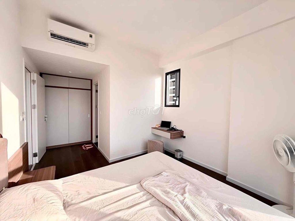 Cho thuê Victoria Village Quận 2 - Căn góc 2PN 2WC -  69m2, Tầng cao.