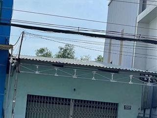 Bán đất tặng nhà cấp 4