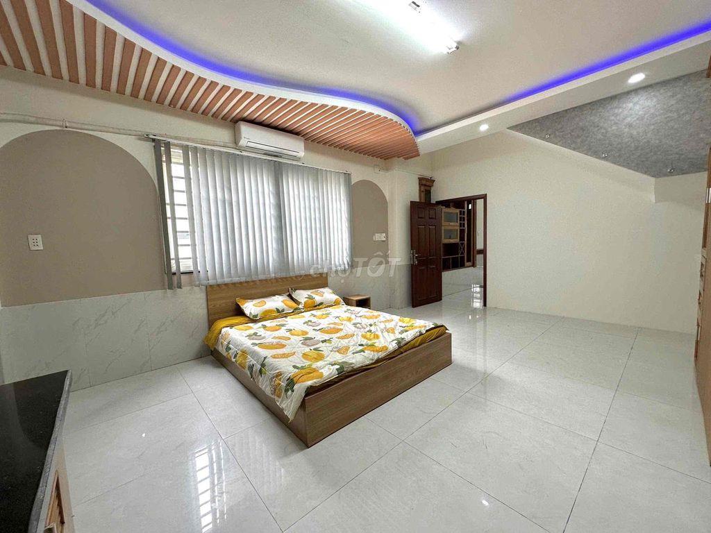 chính chủ cho thuê CHDV full nội thất, dọn vào ở ngay, để được xe hơi