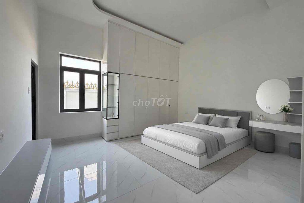 Cho thuê Villa - Nội thất đầy đủ - Ngay Vinhomes Saigon Park