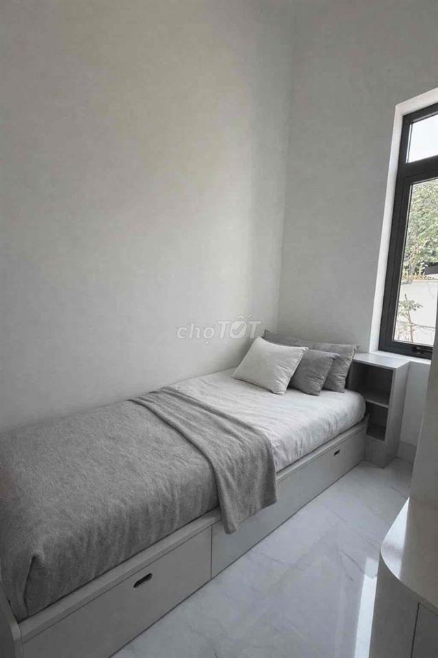 Cho thuê Villa - Nội thất đầy đủ - Ngay Vinhomes Saigon Park