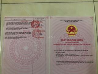 Cần bán gấp nhà đẹp , mặt tiền 7,5m