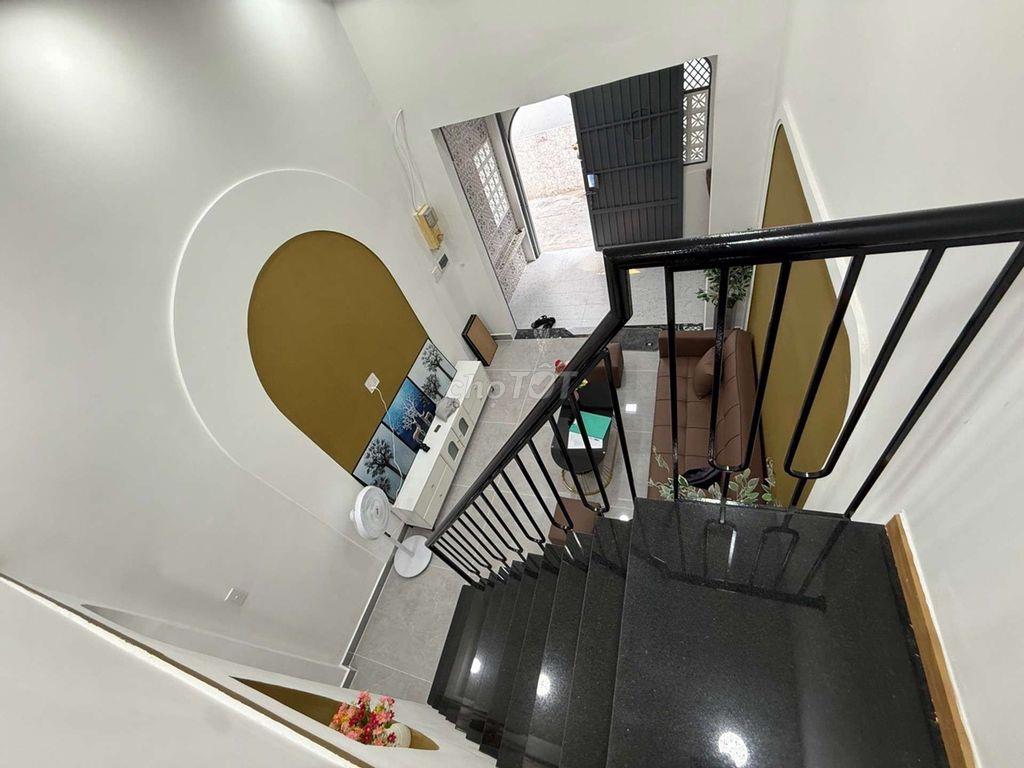 NHÀ 3PN QUANG TRUNG–40M²– 4.98 TỶ–1 PN trêt– tặng FULL NỘI THẤT