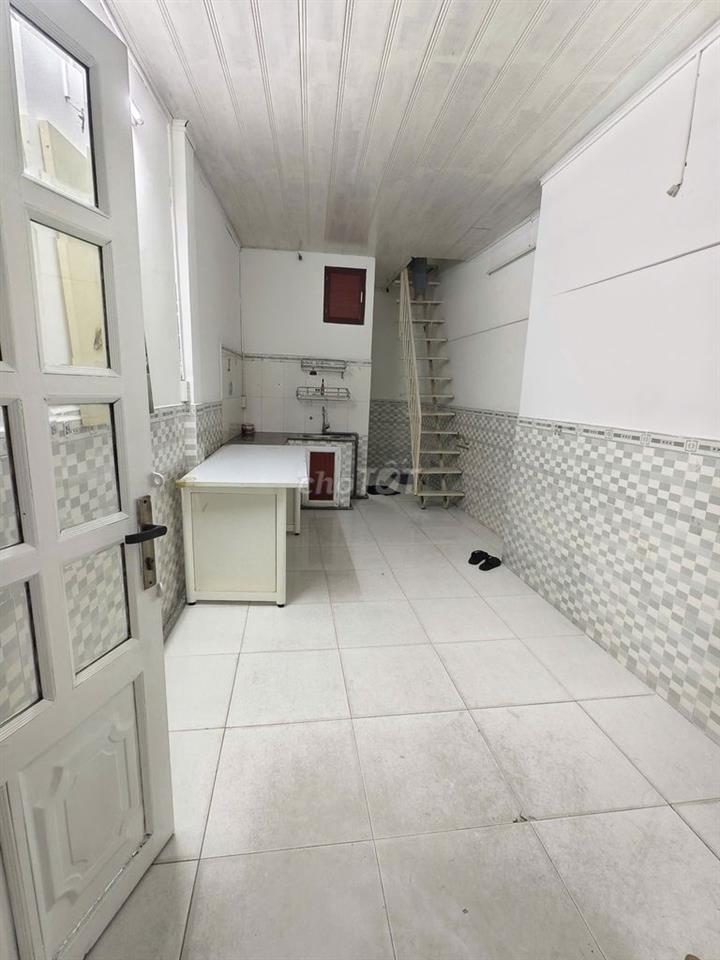 CHO THUÊ NHÀ NGUYÊN CĂN 2PN GẦN CHỢ CÂY QUÉO BÌNH THẠNH