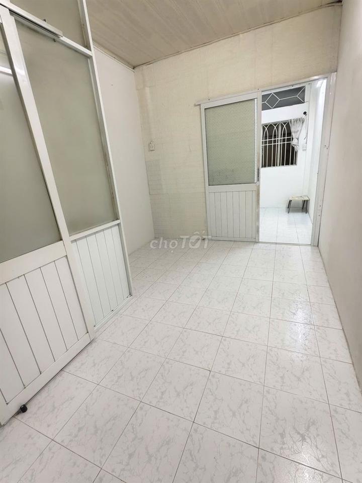 CHO THUÊ NHÀ NGUYÊN CĂN 2PN GẦN CHỢ CÂY QUÉO BÌNH THẠNH