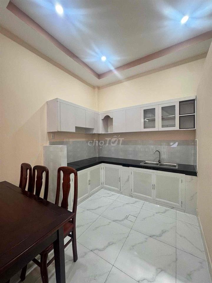 Cho thuê nhà đường số 4 GV