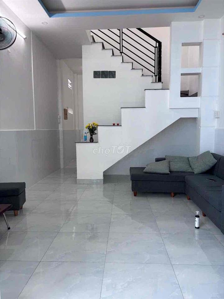 Cho thuê nhà Phạm Văn Chiêu