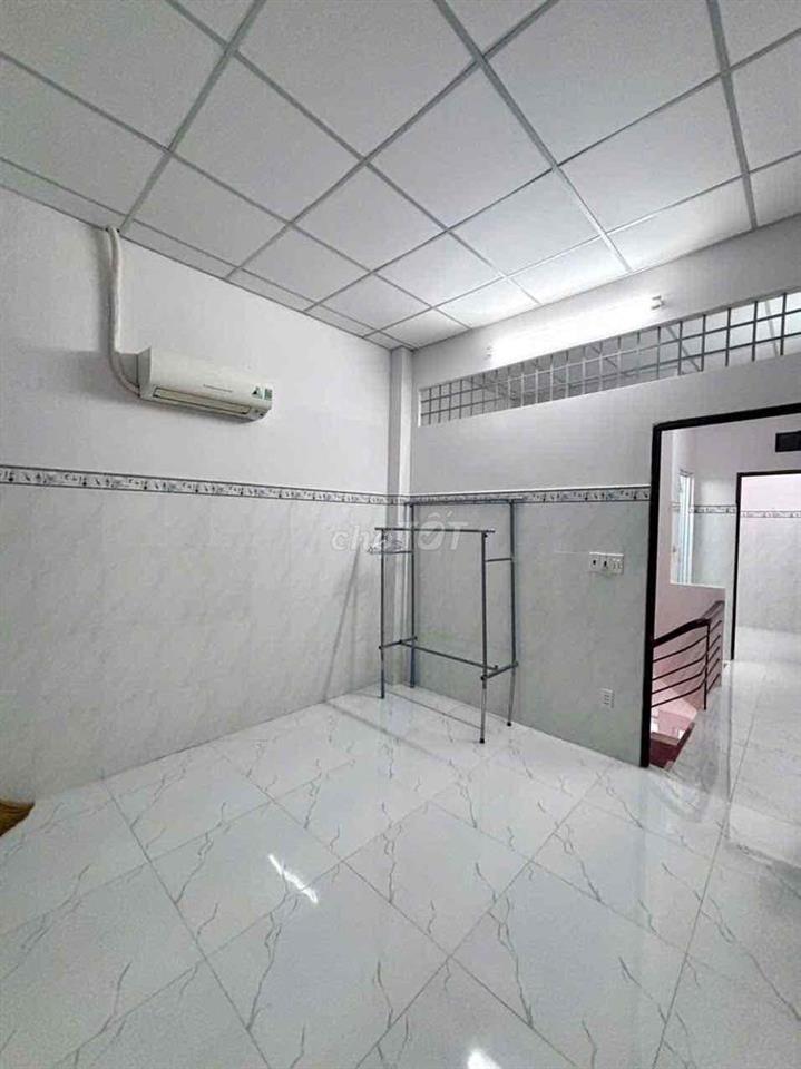 NHÀ MỚI SƠN SỬA NGUYỄN VĂN KHỐI