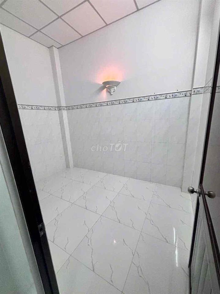 NHÀ MỚI SƠN SỬA NGUYỄN VĂN KHỐI